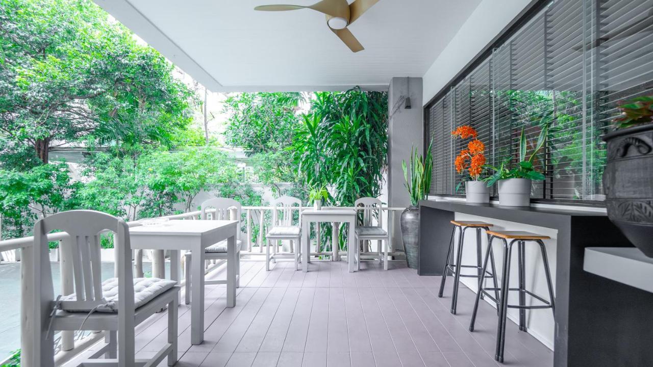 Yellow Ribbon Hills Boutique Suites Bangkok Buitenkant foto